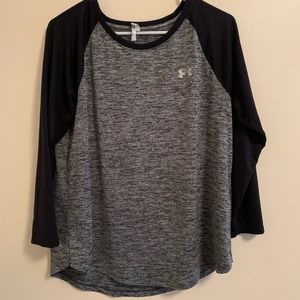 Under armour shirts! BUNDLE!